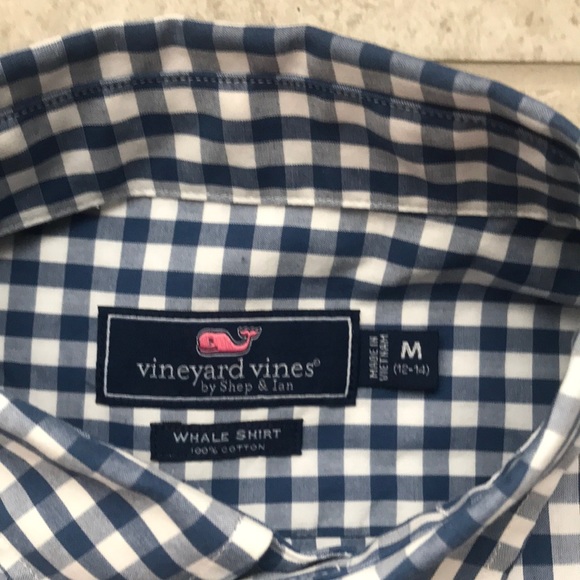 Boy’s Vineyard Vines Button Down - Picture 4 of 4